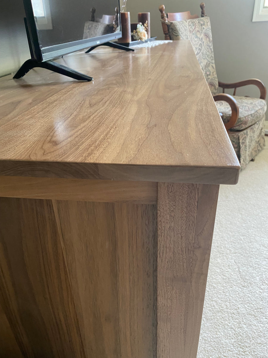 Walnut Shaker Dresser - Horizontal