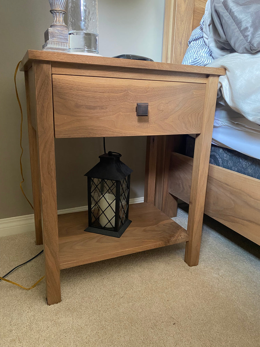 Natural Mattress Side table Walnut Shaker Night Stand